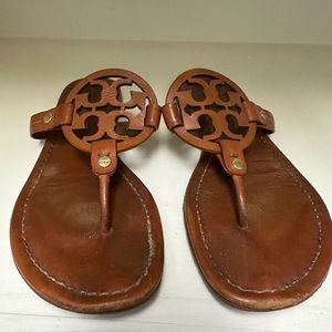 Size 7 Tory Burch leather Miller flats